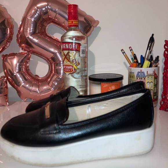 Platform moccasins - Picture 2 of 3